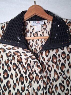 Vintage Just For Fun Jacket Small Cat Print Bling Oversized Leopard Lightweight